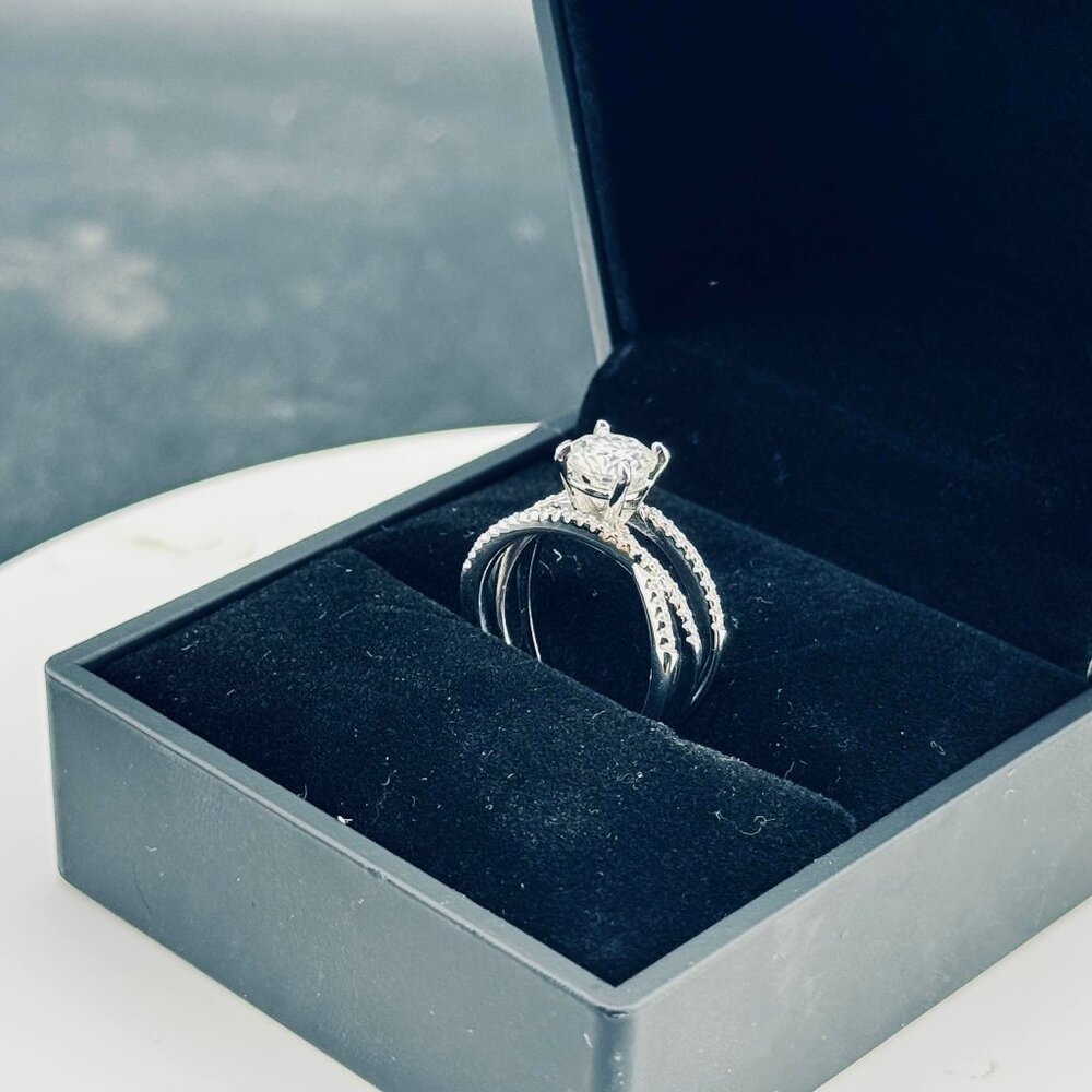 Moissanite Ring – Passes Diamond Tester | Adjustable | 925 Silver